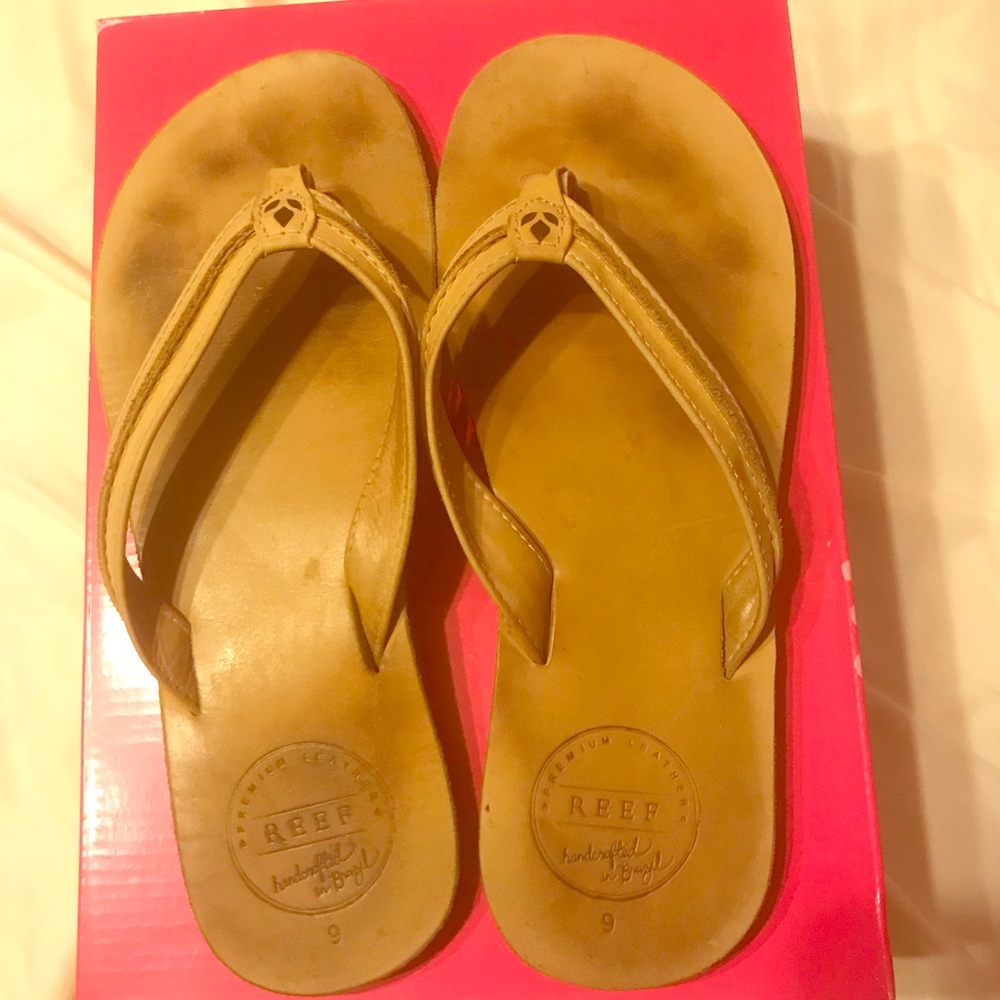Reef sandals